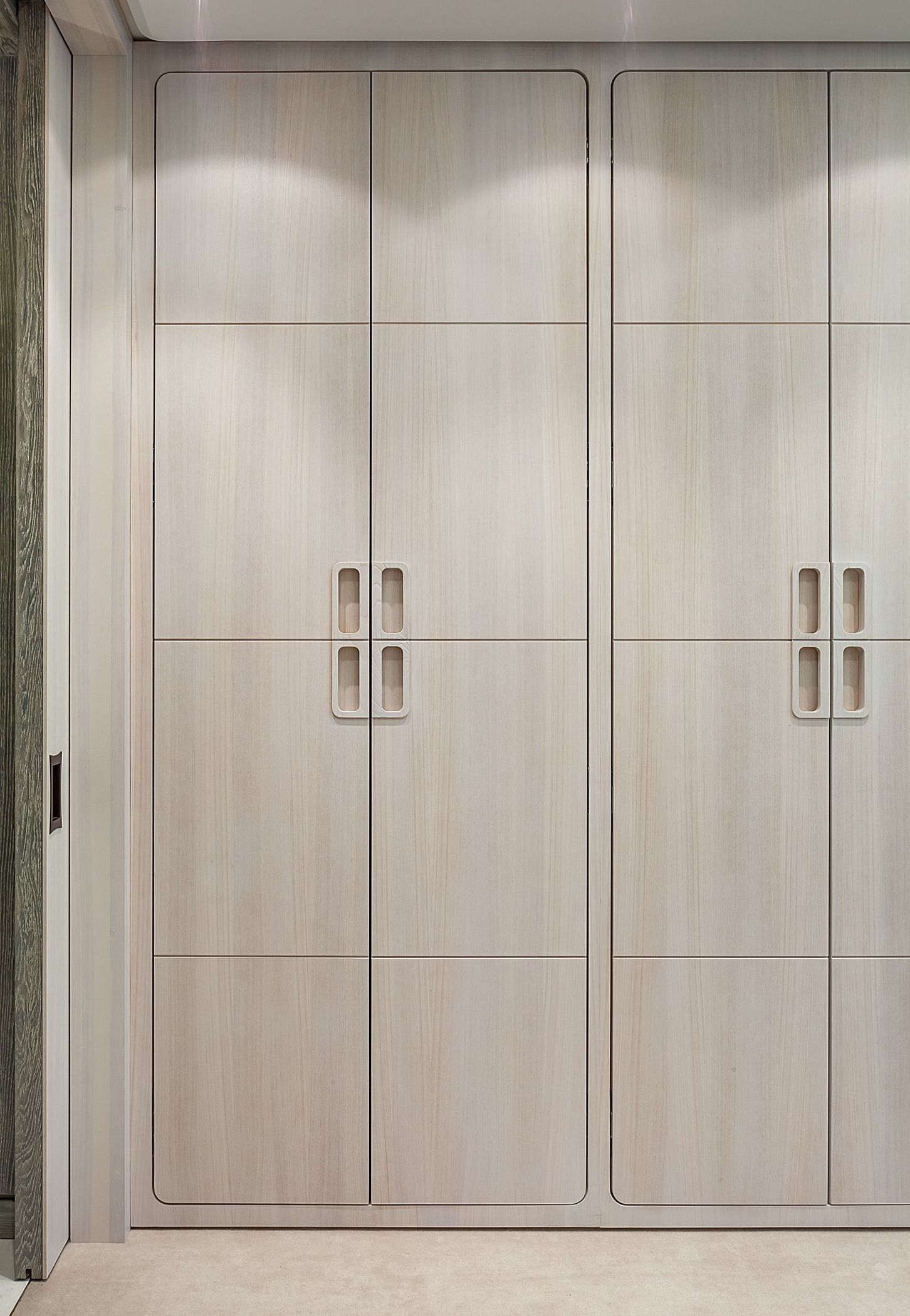 Architectural Bureau Catherine Fedorchenko With Regard To Newest Curved Wardrobe Doors (Photo 14 of 15)