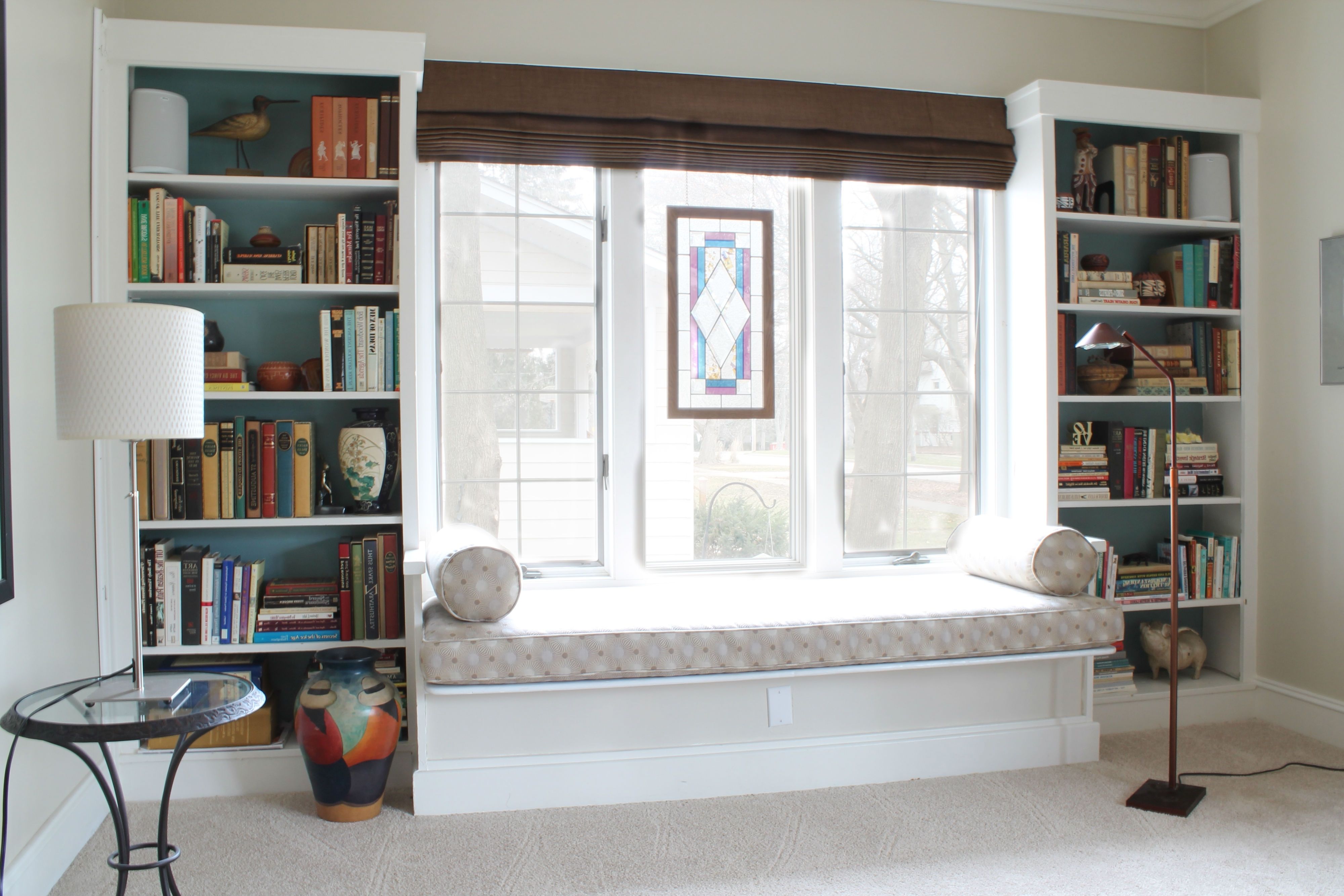 Bookshelves In Living Room Rukle Window Seat With Bookcases Ideas With Regard To Trendy Sofa Bookcases (View 14 of 15)