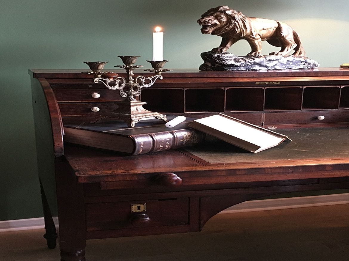 Holmwood & Jones – Antique Furniture In Hungerford Regarding Recent Hungerford Furniture (View 13 of 15)