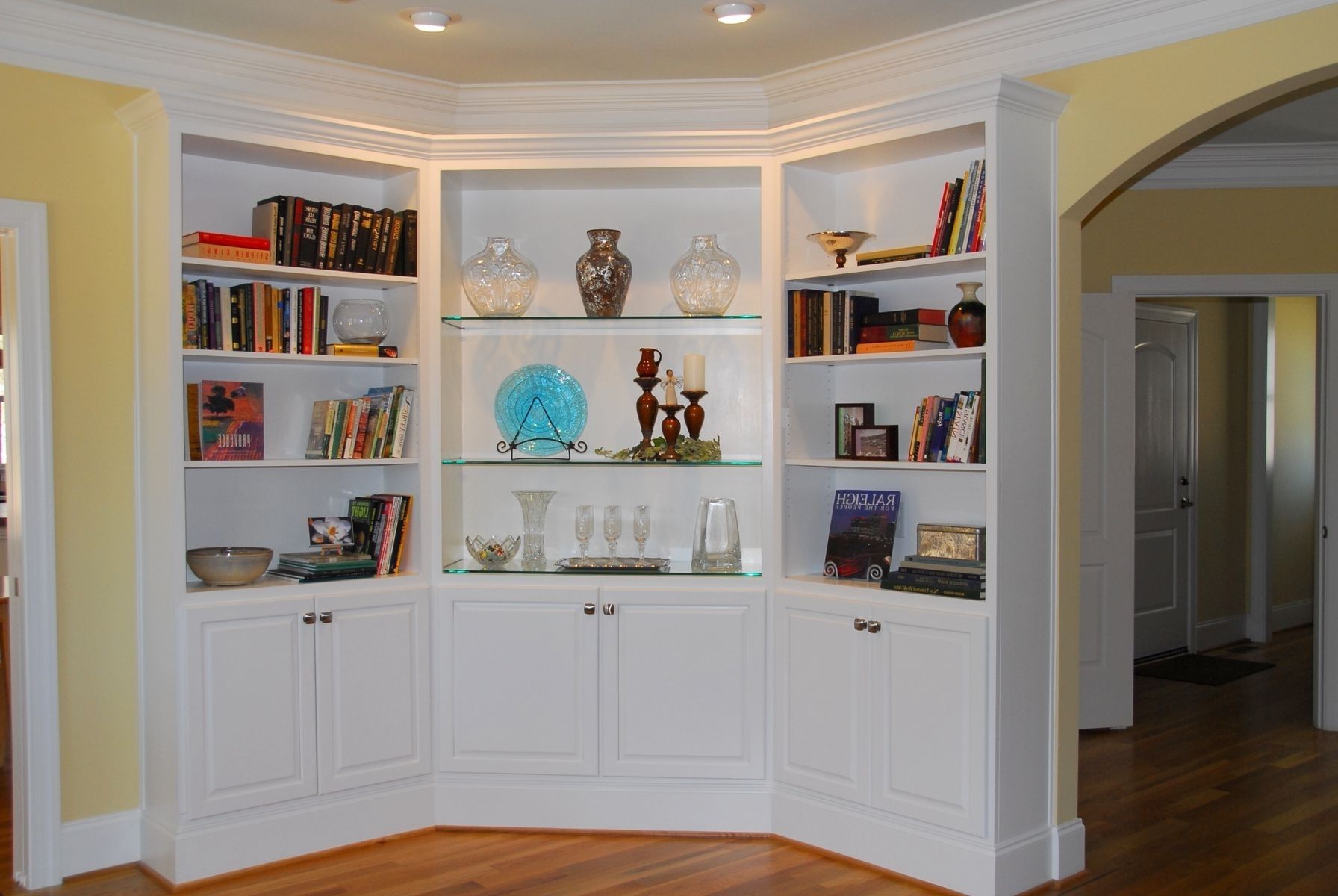 Most Recent Hand Made Classic Corner Built Indurham Bookcases (View 15 of 15)