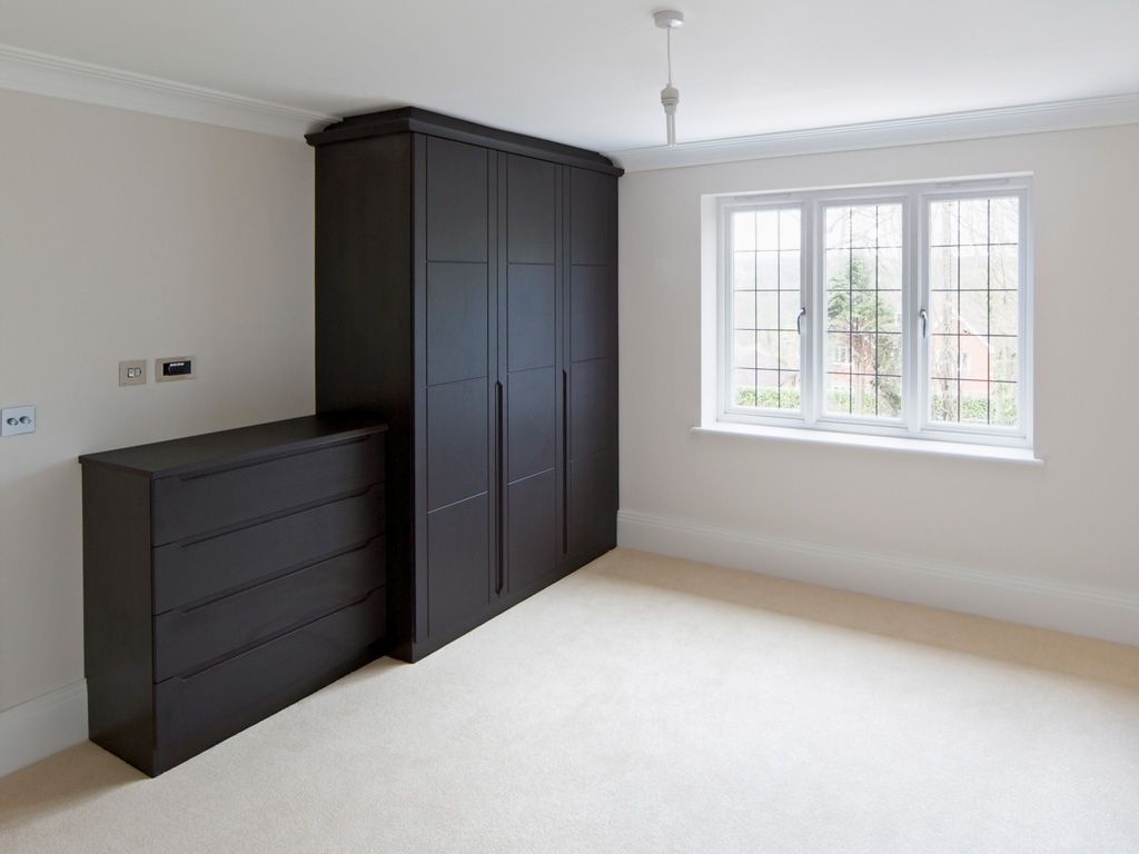 Most Recently Released Dark Wardrobes With Dark Wood Modern Fitted Wardrobes (View 3 of 15)