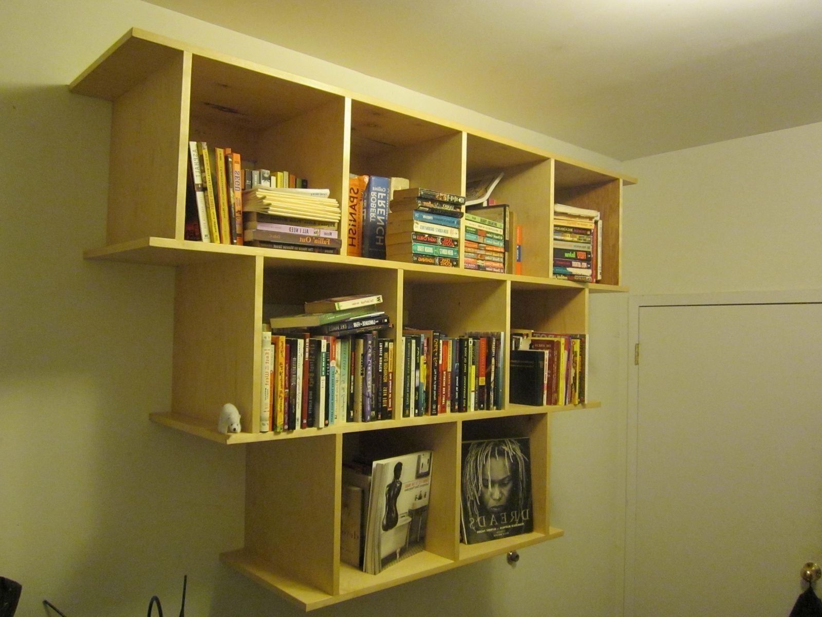 hanging bookcase living room