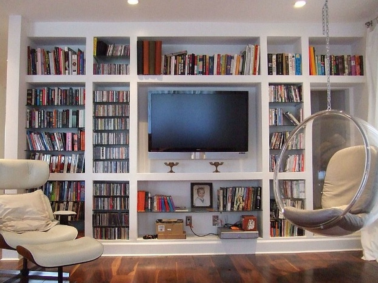 Featured Photo of 15 Inspirations Tv Bookshelves