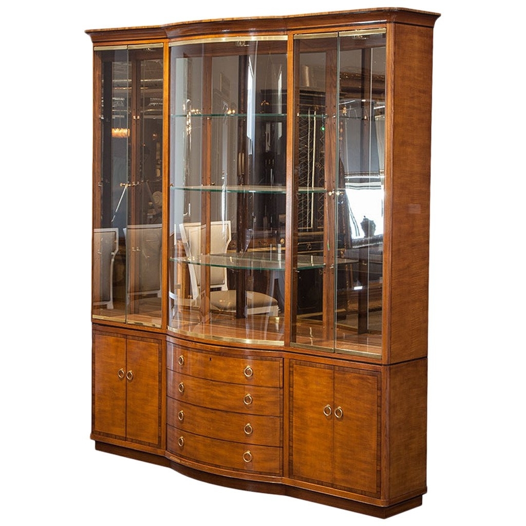 Vintage Drexel Heritage Breakfront Display Cabinet At 1stdibs With Regard To Most Recent Modern Breakfront (Photo 8 of 15)