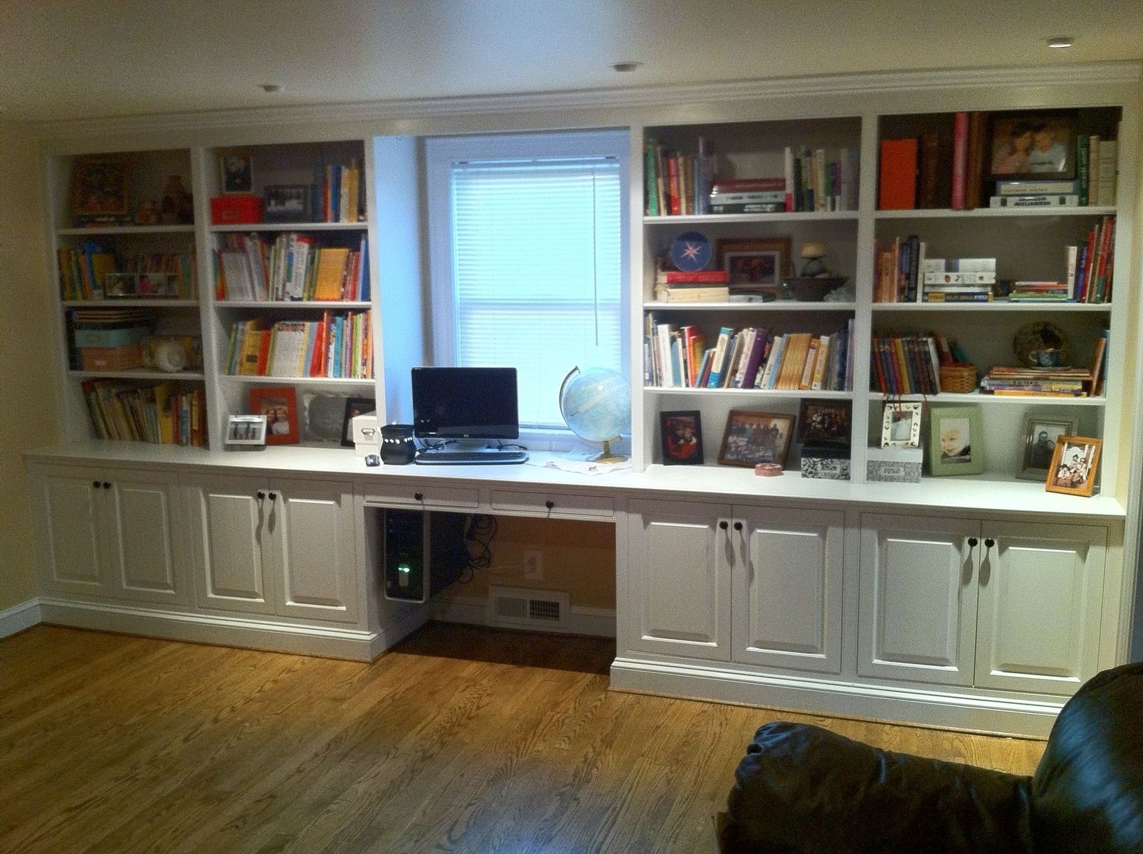 Featured Photo of Top 15 of Built in Bookshelves Kits
