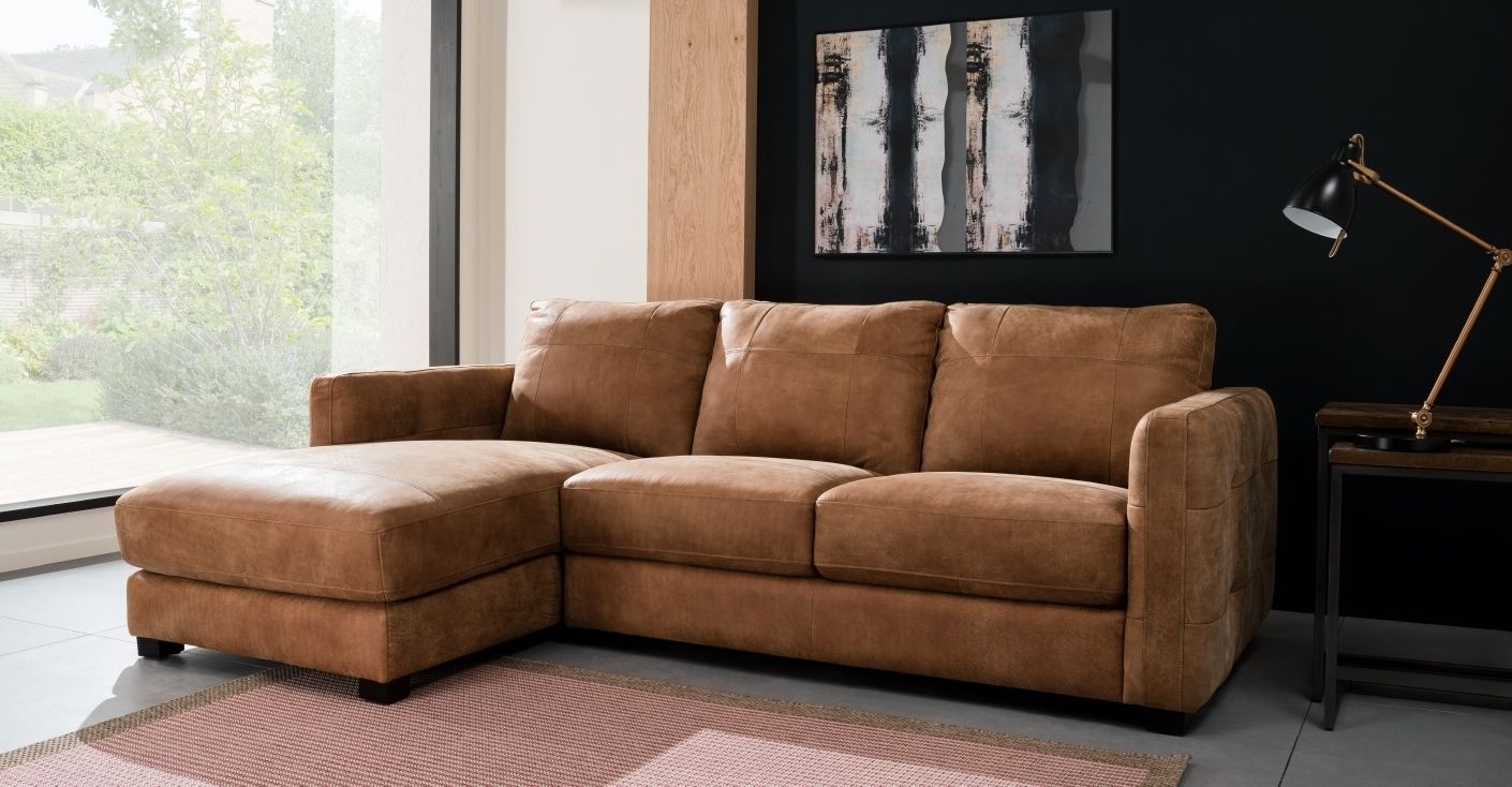 Featured Photo of 15 Photos Leather Chaise Sofas