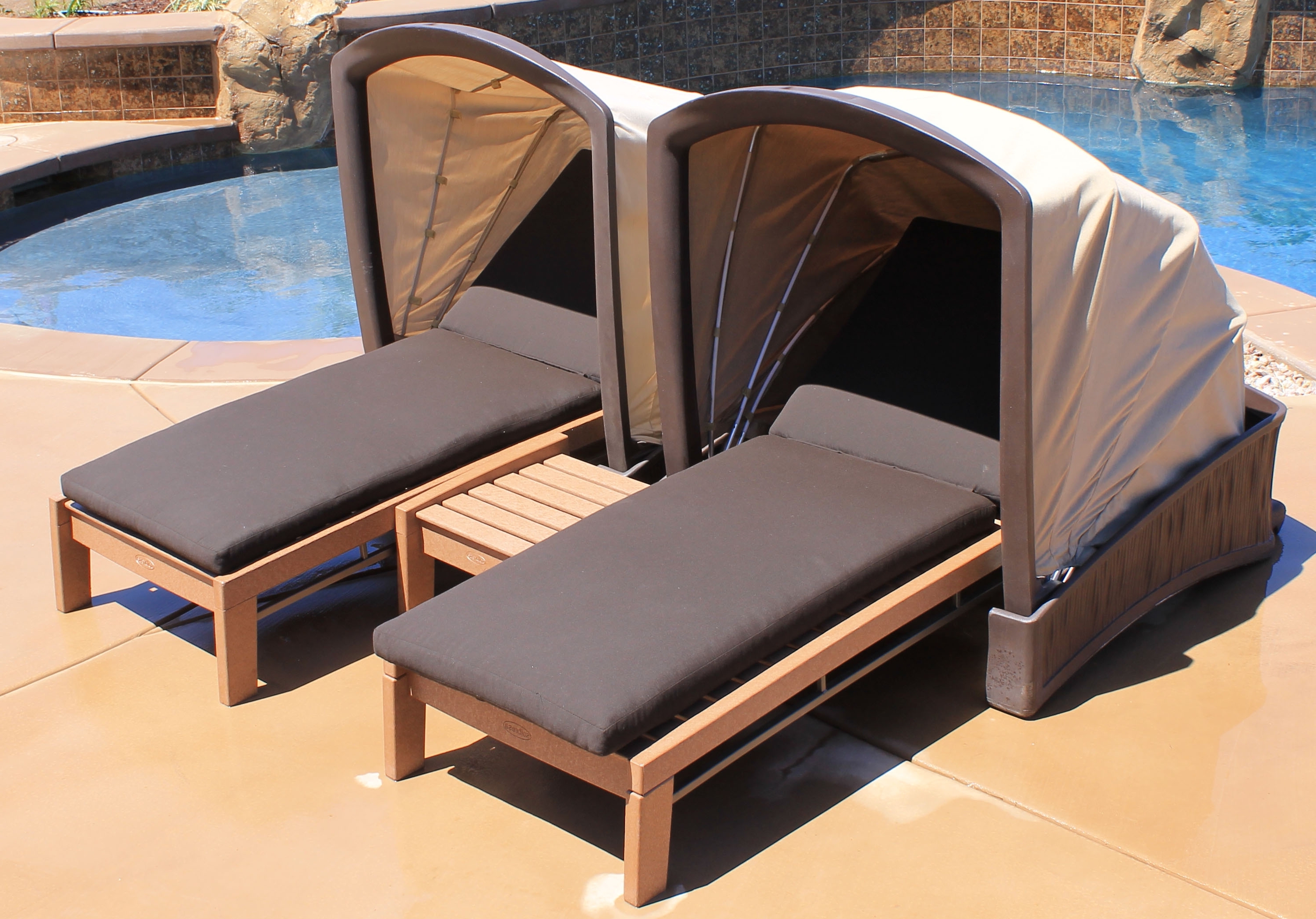 Featured Photo of 2024 Popular Chaise Lounge Chair with Canopy