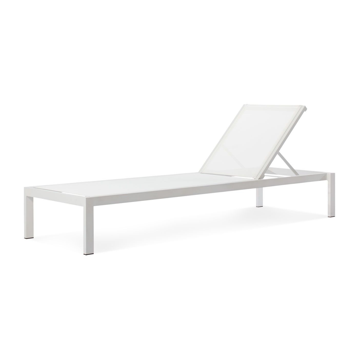 Famous Contemporary Outdoor Chaise Lounge Chairs With Regard To Skiff Outdoor Sun Lounger – Modern Outdoor Furniture – Blu Dot (View 8 of 15)