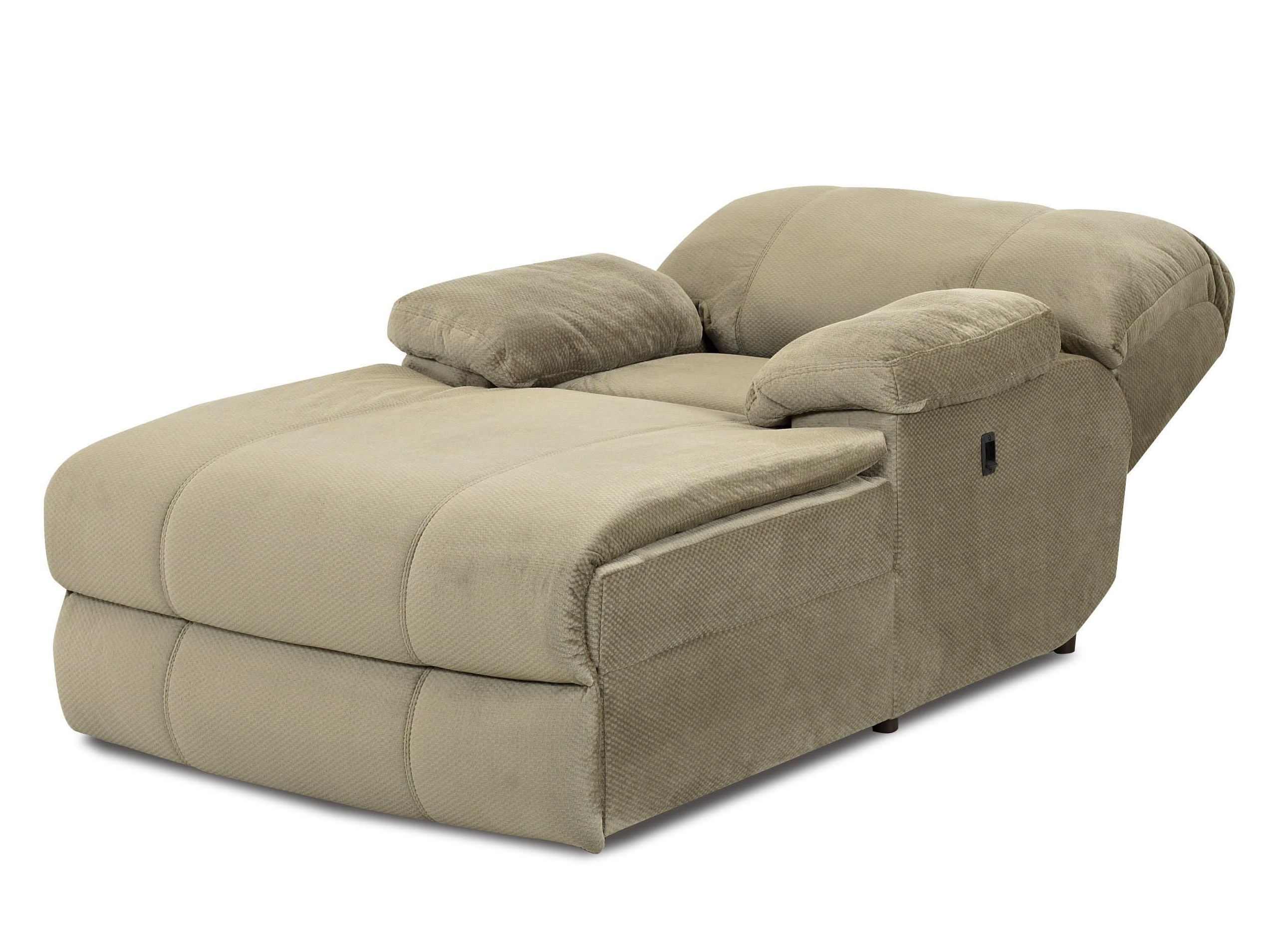 Fashionable Indoor Oversized Chaise Lounge (View 3 of 15)