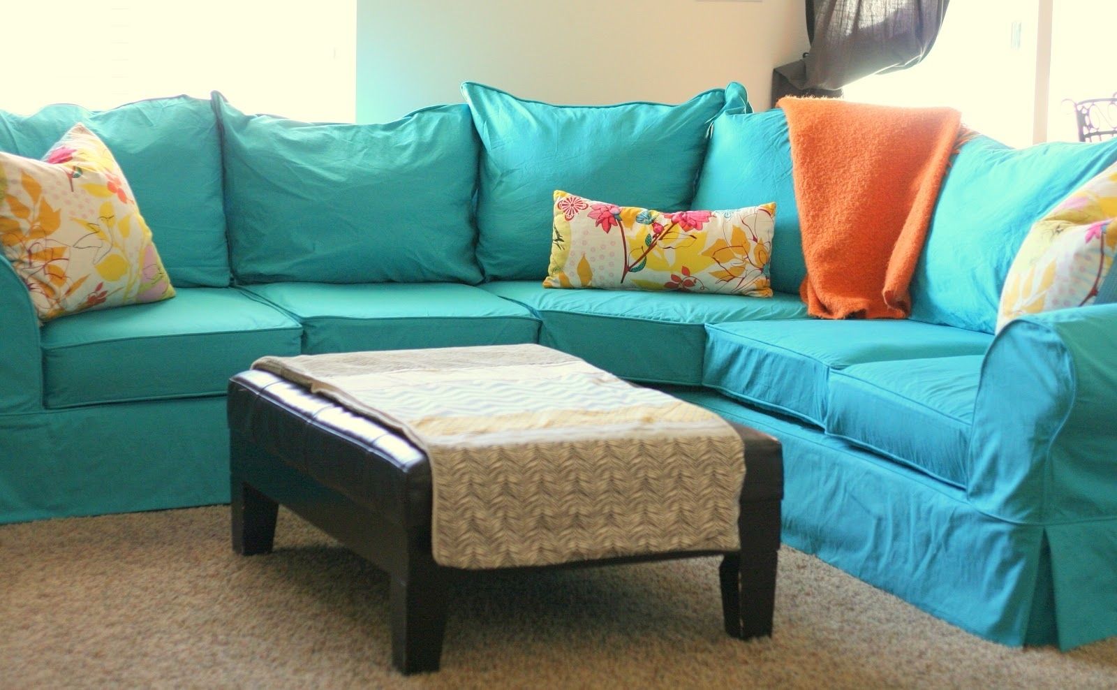 Popular Slipcovered Sofas With Chaise In Sectional Sofa Design: Decorative Covers For Sectional Sofas (Photo 13 of 15)