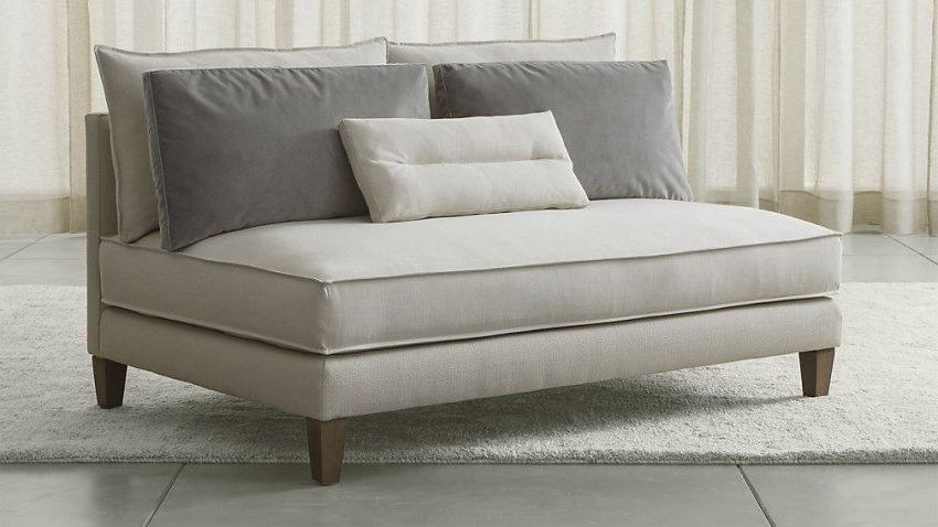 Popular The Best Sofas For Small Spaces (View 1 of 10)