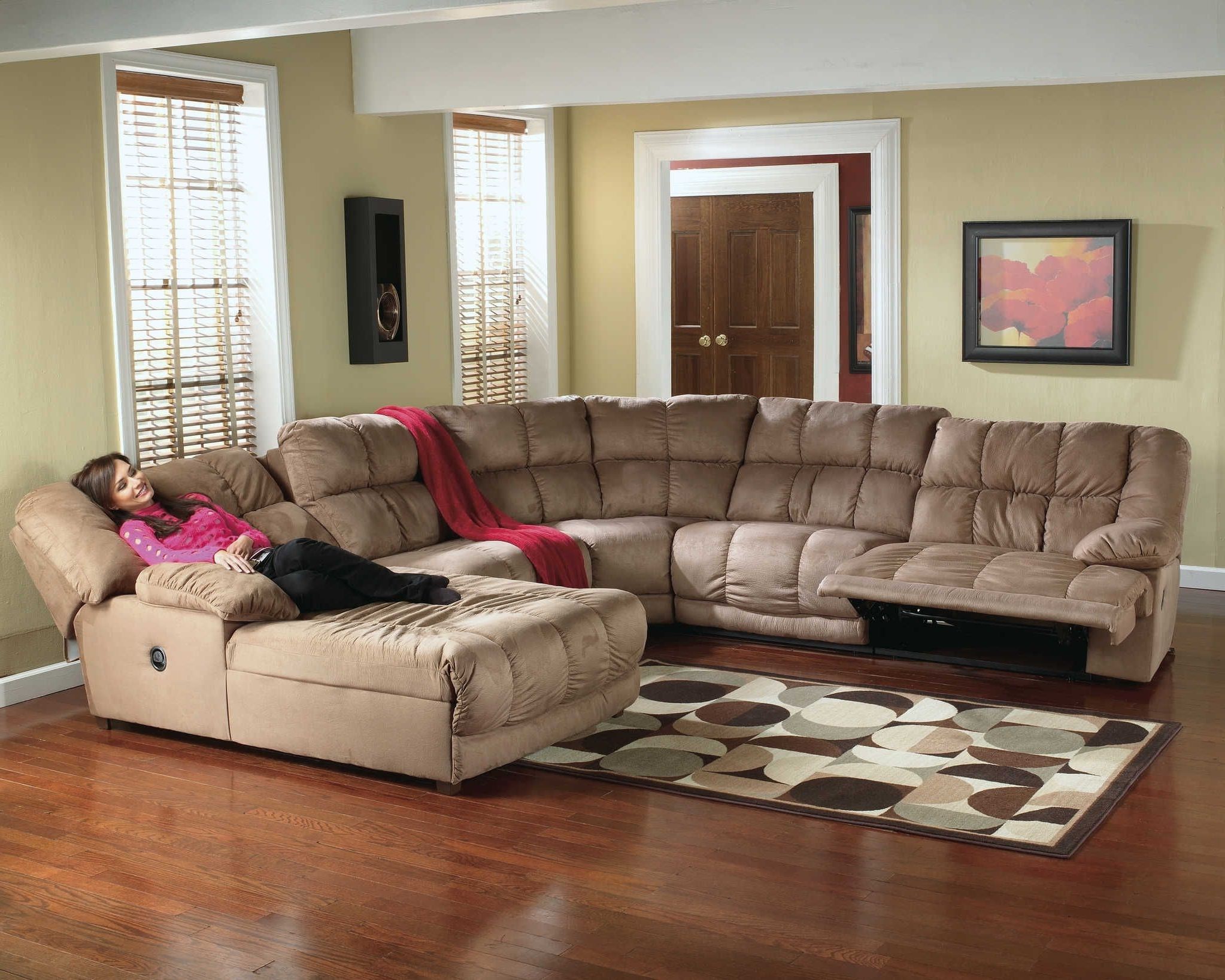 Recliner Chaise In Sectional Sofas With Recliners And Chaise (View 1 of 15)