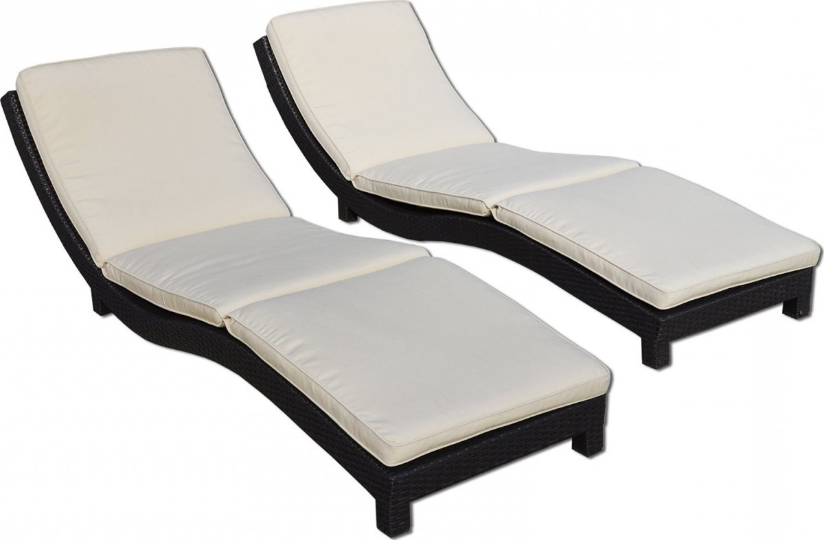 Well Known Modern Living Outdoor Chaise Lounge Chairs W/ Cushions Within Chaise Lounge Chairs With Cushions (Photo 8 of 15)