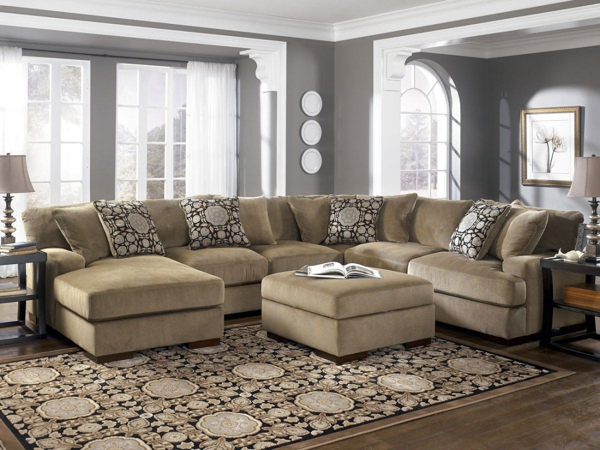 Well Known Sofa Wonderful Oversized Sectionals Sofa Extra Large Sectional In Oversized Sectionals With Chaise 
