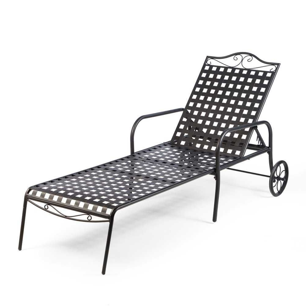 Wrought Iron Chaise Lounges Intended For Trendy Wrought Iron Chaise Lounge (View 13 of 15)