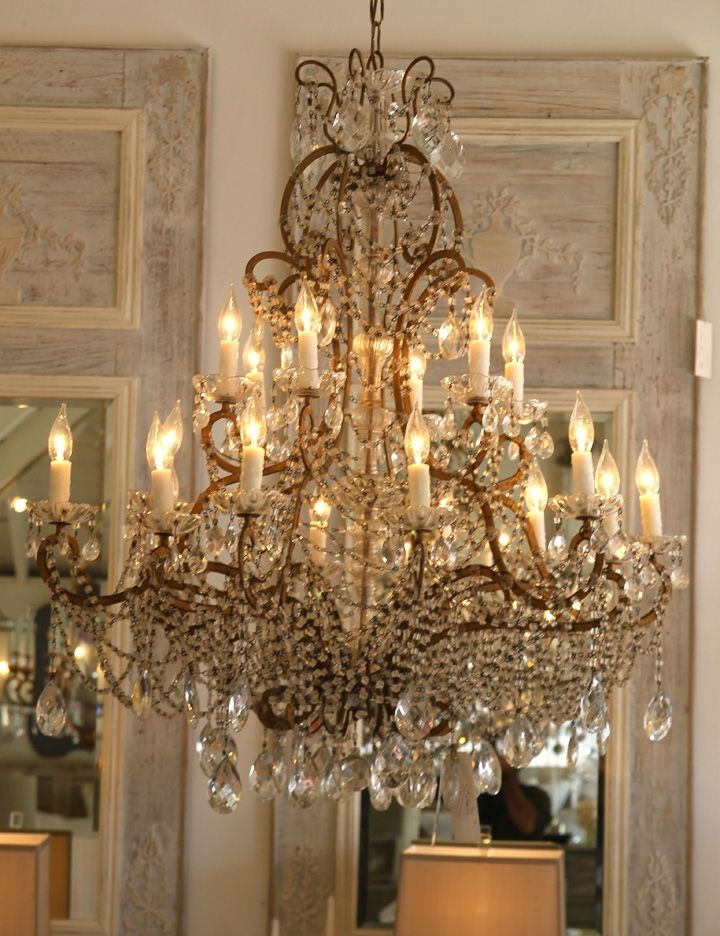 Chandeliers (View 1 of 10)