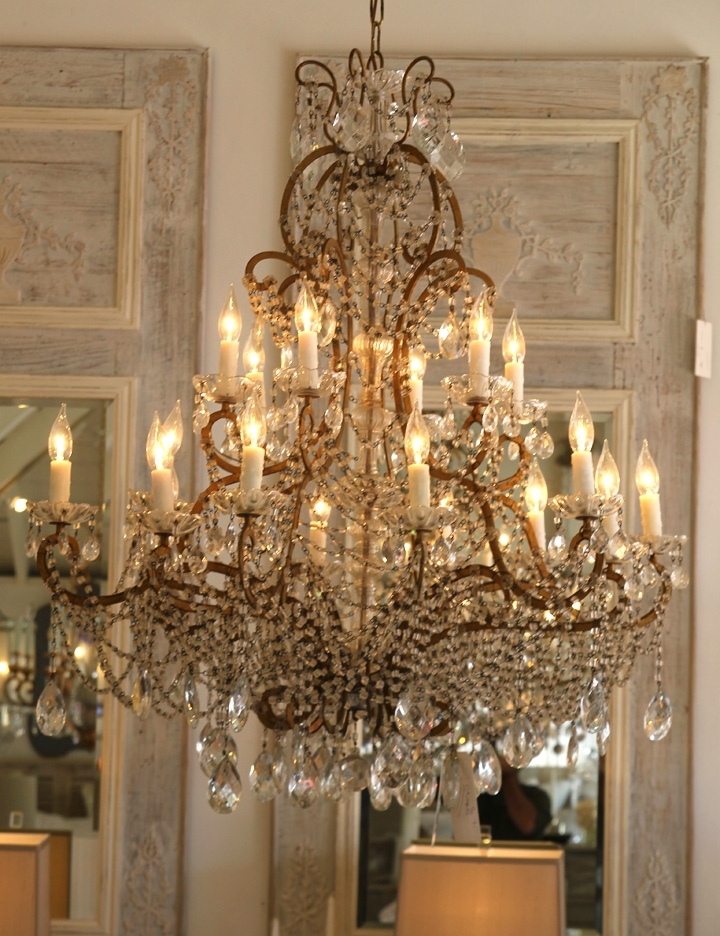 Featured Photo of Top 10 of Vintage Italian Chandeliers