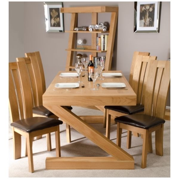 Current Zouk Solid Oak Designer Furniture Large Chunky Dining Room Table (View 8 of 20)