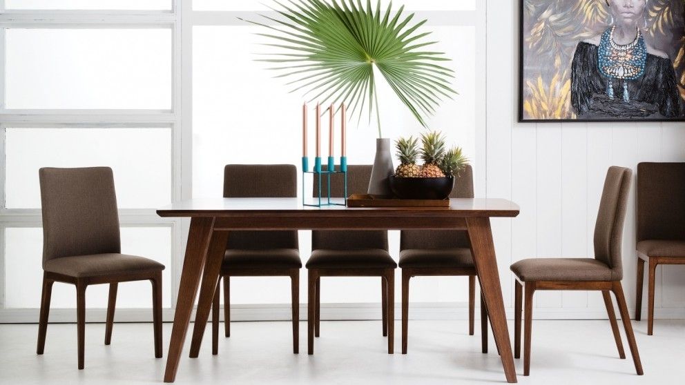 Featured Photo of 20 Ideas of Laurent 7 Piece Rectangle Dining Sets with Wood and Host Chairs