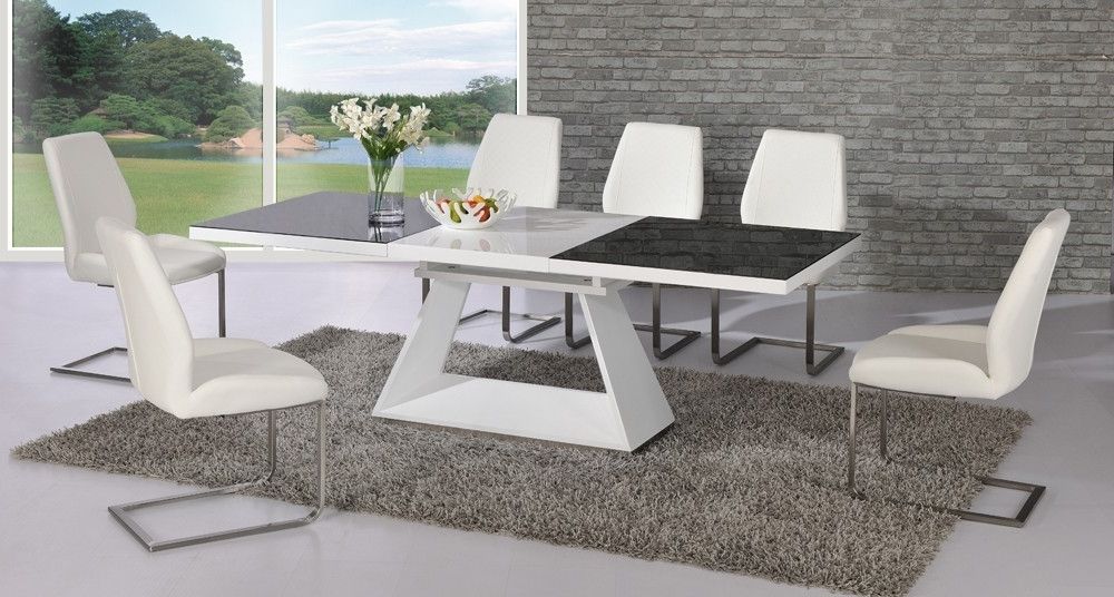 Most Recent Giatalia Italia Black And White Extending Dining Table With 6 Mariya Inside Black Glass Dining Tables With 6 Chairs (View 13 of 20)