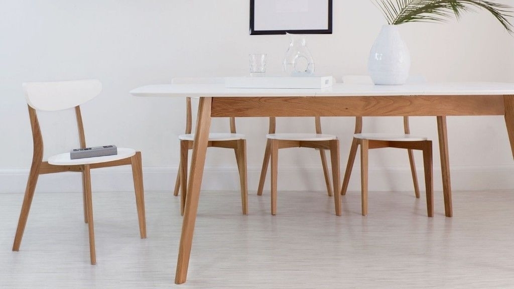 Popular White Extending Dining Tables Inside Brand New Aver Oak & White Luxurious Oak And White Extending Dining (Photo 14 of 20)