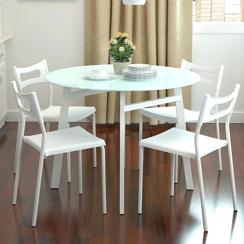 2023 Popular Small Round Dining Table with 4 Chairs