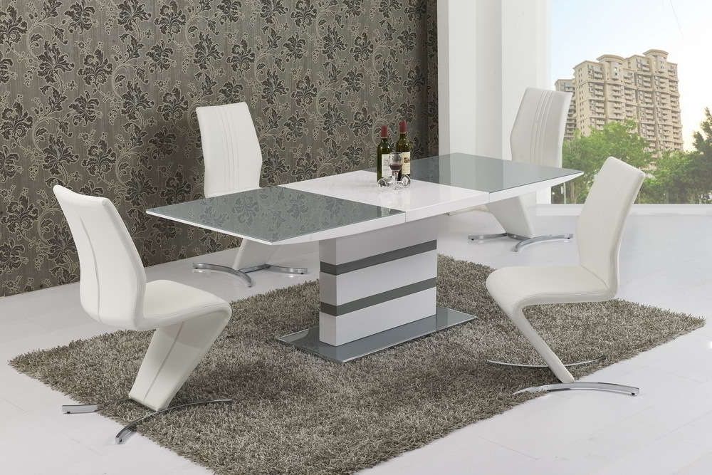 Well Known Small Extending 4 Seater Gloss Grey Glass Dining Table & Chairs With Regard To Small Extending Dining Tables And Chairs (View 10 of 20)