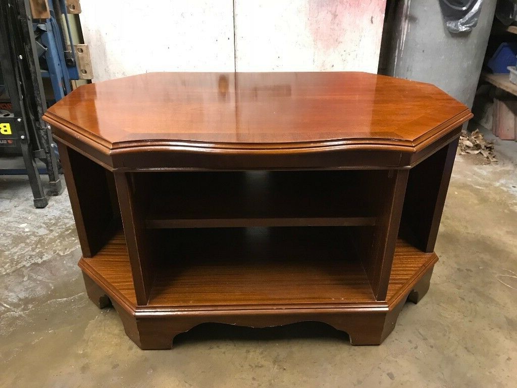 Corner Tv Stand And Entertainment Unit – Mahogany Finish – Lots Of With Regard To Recent Mahogany Corner Tv Stands (View 19 of 20)