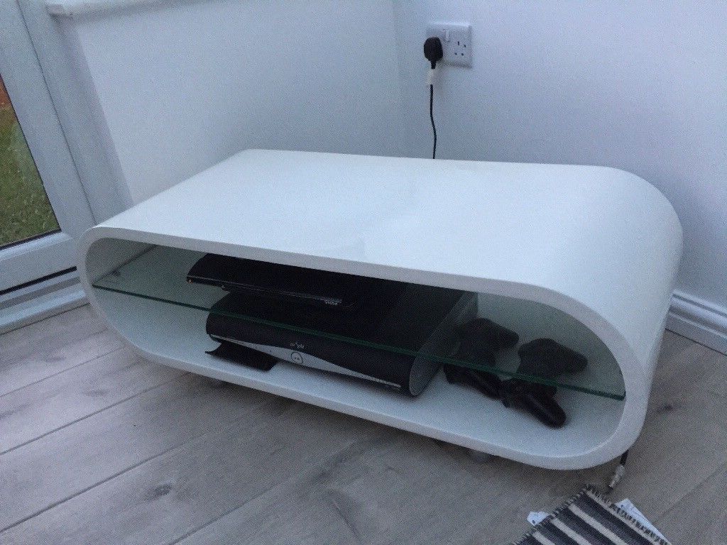 Ovid White Tv Stand Inside Widely Used Techlink Ovid Ov95 White Retro Curved Tv Stand Mid 20th Century (View 4 of 20)