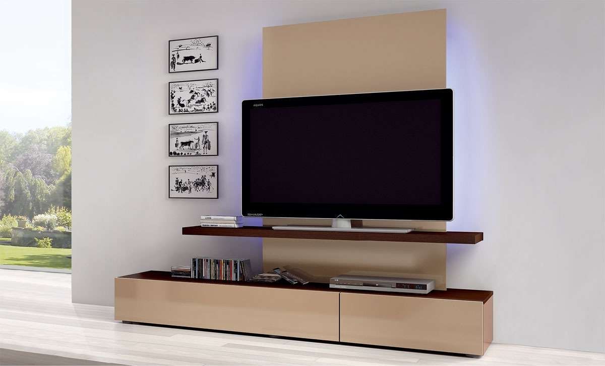 Popular Wall Mounted Tv Stands For Flat Screens In Luxury Family Room Area With Flat Screen Tvs Wall Mounted Throughout (View 9 of 20)