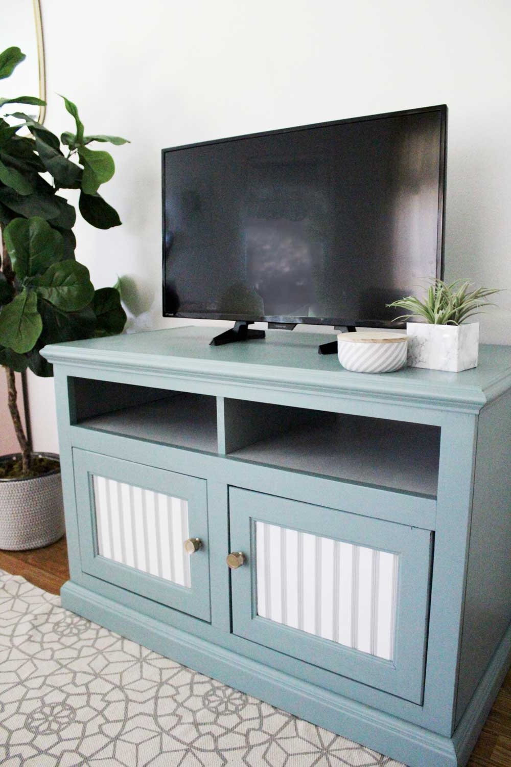 Well Liked Painted Tv Stand Makeover – Pretty Providence Intended For Painted Tv Stands (Photo 3 of 20)