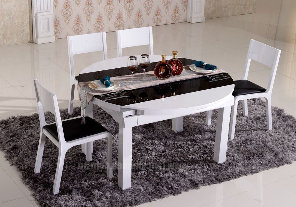 Fancy Homes Within Wiggs 5 Piece Dining Sets (View 13 of 20)