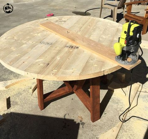 Diy Dining Table, Round (Photo 21 of 25)