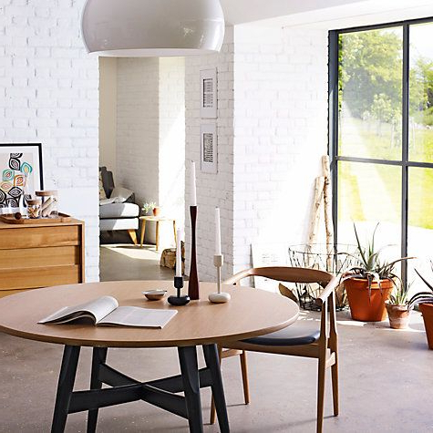 Hans J Wegner The "u" 6 Seater Dining Table, Oak/black In Widely Used Neves 43'' Dining Tables (View 16 of 25)