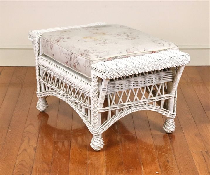 Black And Off White Rattan Ottomans Pertaining To Famous Lot Detail – Antique White Wicker Bench Ottoman (View 2 of 10)