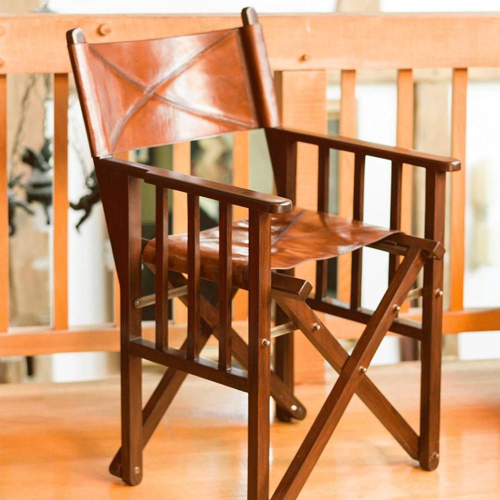 Brown Leather Folding Chair – Candle And Blue (View 4 of 10)