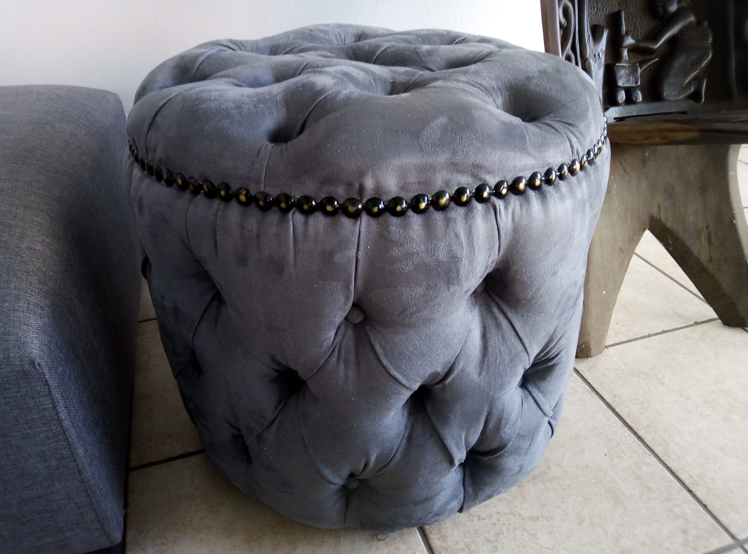 Most Up To Date Gray Velvet Oval Ottomans Throughout Round Grey Velvet Ottoman – Furniture Connection (View 7 of 10)