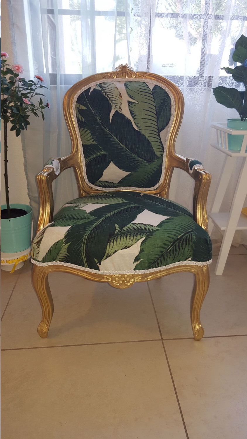 Newest Chair Antique Louis Xv Accent Chair Gold Frame And Banana Leaf Within Gray And Natural Banana Leaf Accent Stools (View 1 of 10)