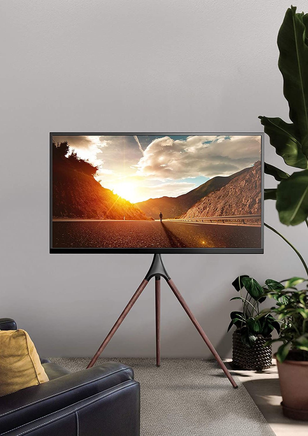 Newest The Best Affordable Tv Stands From Amazon, According To Interior Designers (View 7 of 10)