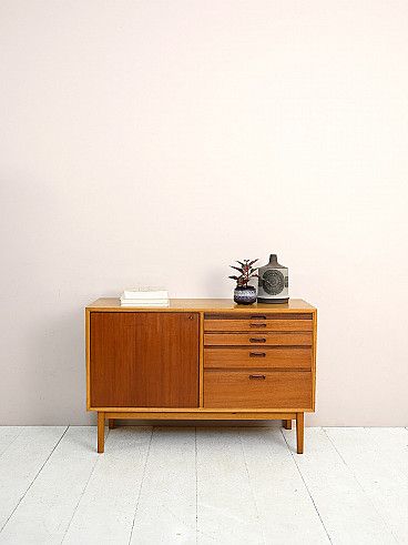 Intondo With Current Scandinavian Sideboards (Photo 8 of 10)