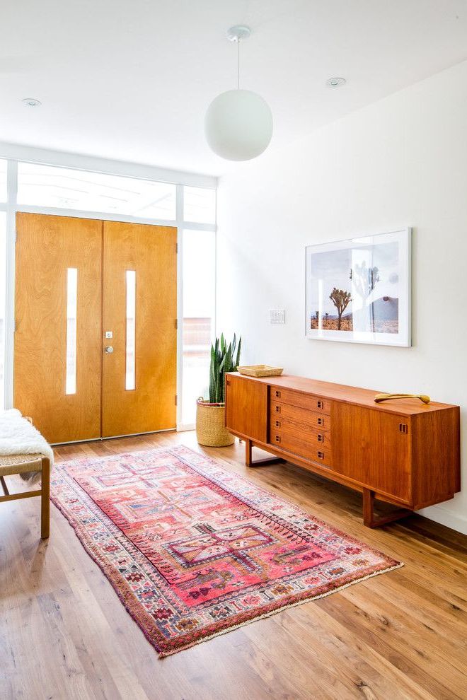 Sideboards For Entryway In Current 19 Best Mid Century Modern Entryway Decor Ideas (Photo 6 of 10)