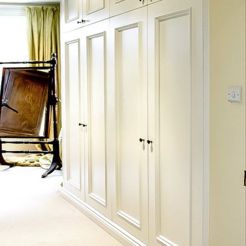 Built In Solutions For Newest Traditional Wardrobes (Photo 7 of 10)