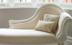 Chaise Lounge Chairs for Bedroom