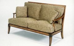 10 Best Old Fashioned Sofas